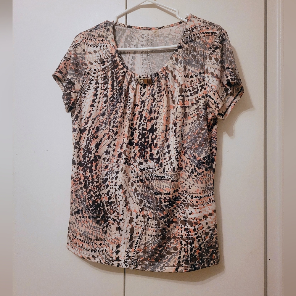 Women’s Abstract Print Short Sleeve Blouse – Size M